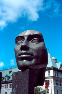 This photo of a very "big face" sculpture in Montreal, Canada was taken by Cop Richard of Bruxelles, Belgium.